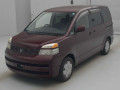 2003 Toyota Voxy