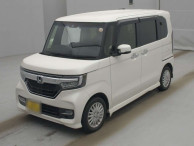 2017 Honda N-BOX CUSTOM