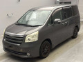 2010 Toyota Noah