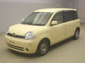 2005 Toyota Sienta