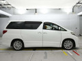 2012 Toyota Alphard