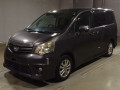 2011 Toyota Noah