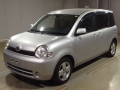 2004 Toyota Sienta
