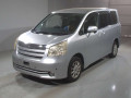 2007 Toyota Noah
