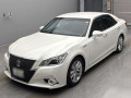 2014 Toyota Crown Hybrid