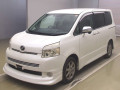 2009 Toyota Voxy