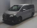 2015 Toyota Noah