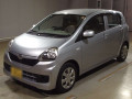 2016 Daihatsu Mira e:S
