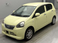2013 Daihatsu Mira e:S