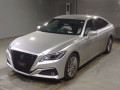 2018 Toyota Crown Hybrid