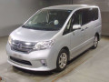 2012 Nissan Serena