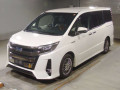 2019 Toyota Noah