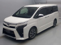 2021 Toyota Voxy