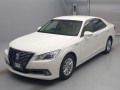 2013 Toyota Crown Hybrid