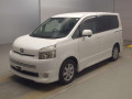 2007 Toyota Voxy