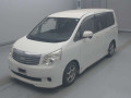 2013 Toyota Noah
