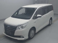 2017 Toyota Noah