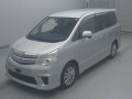 2011 Toyota Noah