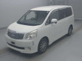2013 Toyota Noah