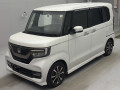 2020 Honda N-BOX CUSTOM