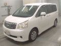 2011 Toyota Noah