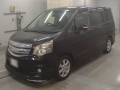 2010 Toyota Noah