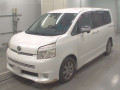 2009 Toyota Voxy
