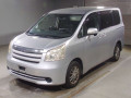 2009 Toyota Noah