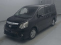 2010 Toyota Noah