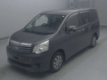 2013 Toyota Noah
