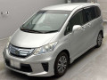 2013 Honda Freed hybrid