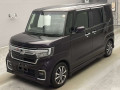2022 Honda N-BOX CUSTOM