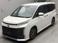 2023 Toyota Voxy