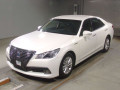 2014 Toyota Crown Hybrid