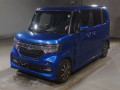2019 Honda N-BOX CUSTOM