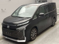 2023 Toyota Voxy