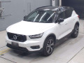 2021 Volvo XC40