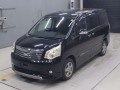 2013 Toyota Noah