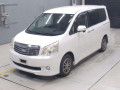 2013 Toyota Noah