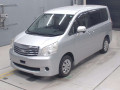 2011 Toyota Noah