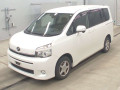 2011 Toyota Voxy
