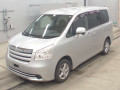 2009 Toyota Noah