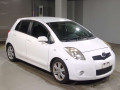 2005 Toyota Vitz