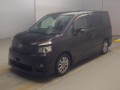 2013 Toyota Voxy