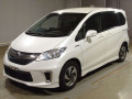 2014 Honda Freed hybrid
