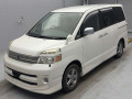 2006 Toyota Voxy