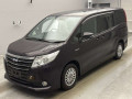 2015 Toyota Noah