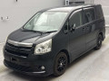 2007 Toyota Noah