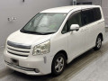 2009 Toyota Noah