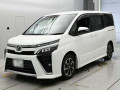 2017 Toyota Voxy
